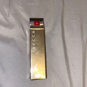 BECCA Ultimate Lipstick Love in the shade Garnet